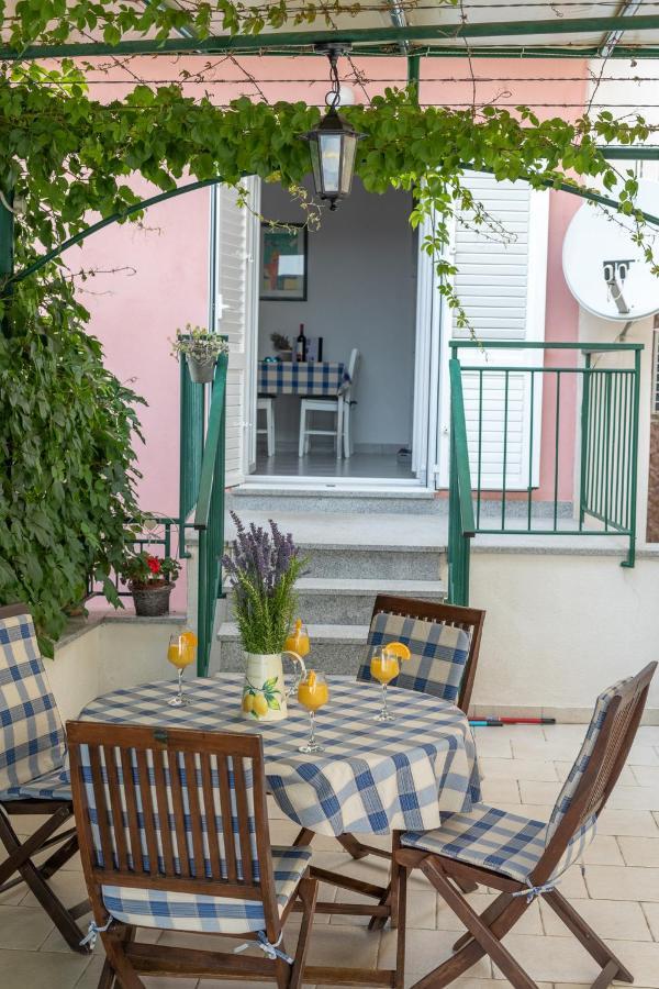 Apartment Top Terrace Podgora Exterior foto
